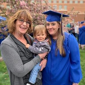 Meet your Posher, Amy